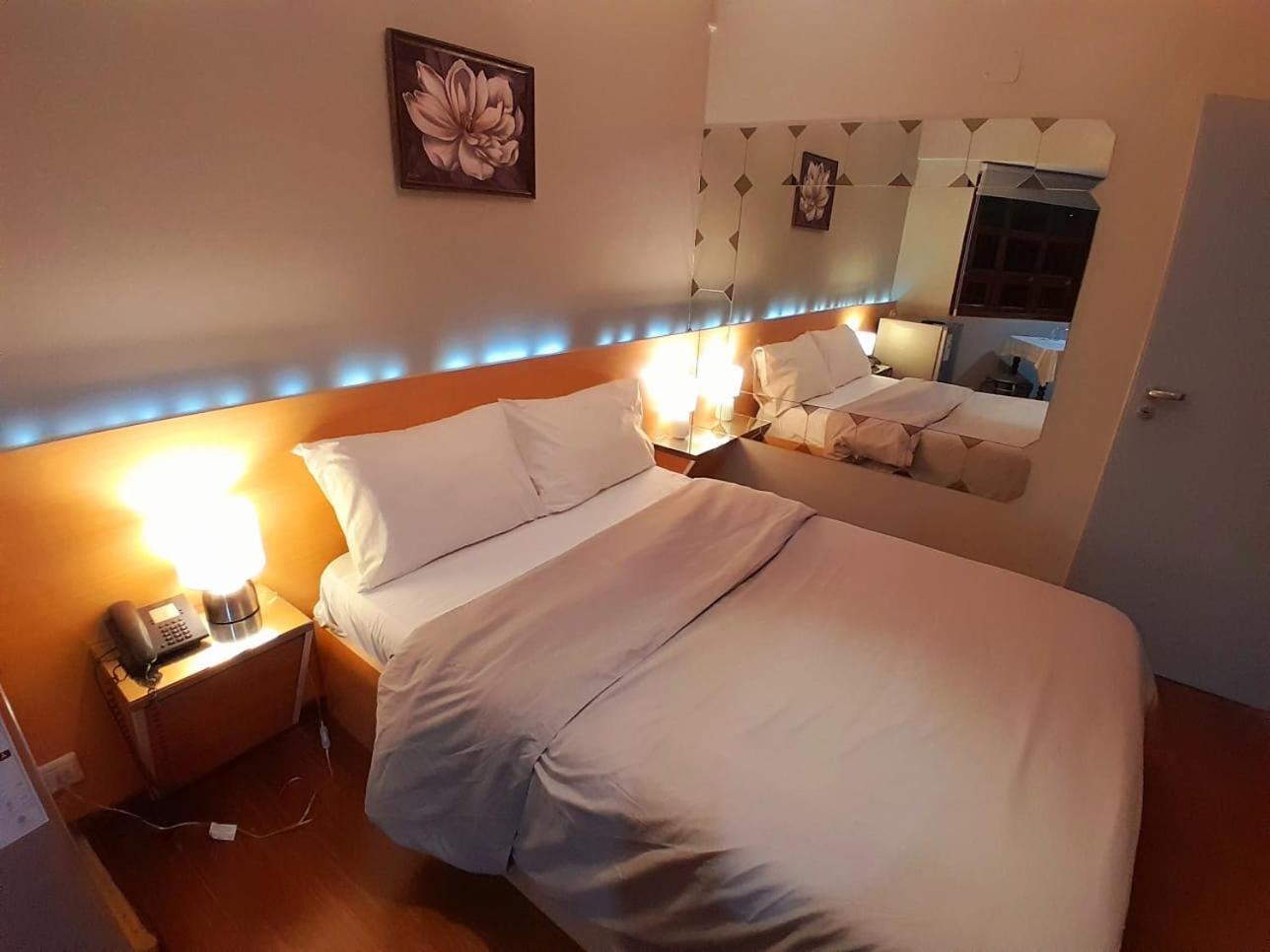 Casa Recoleta - Hoteles Recoleta بوينس آيرس المظهر الخارجي الصورة